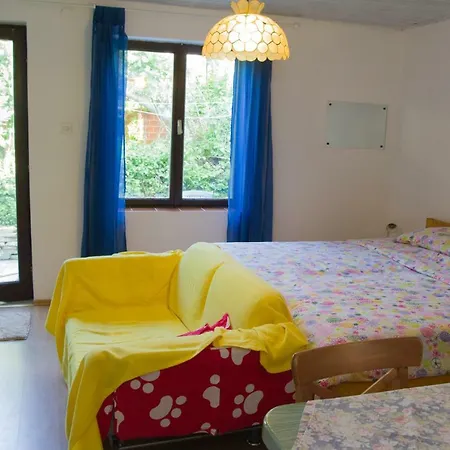 Apartment Karmen Veli Losinj